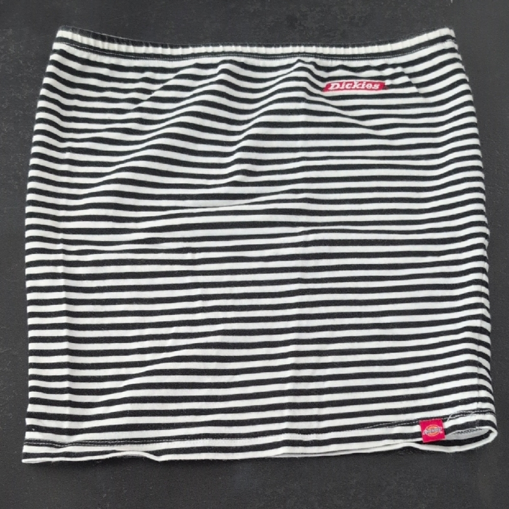 Black and White Striped Tube Top